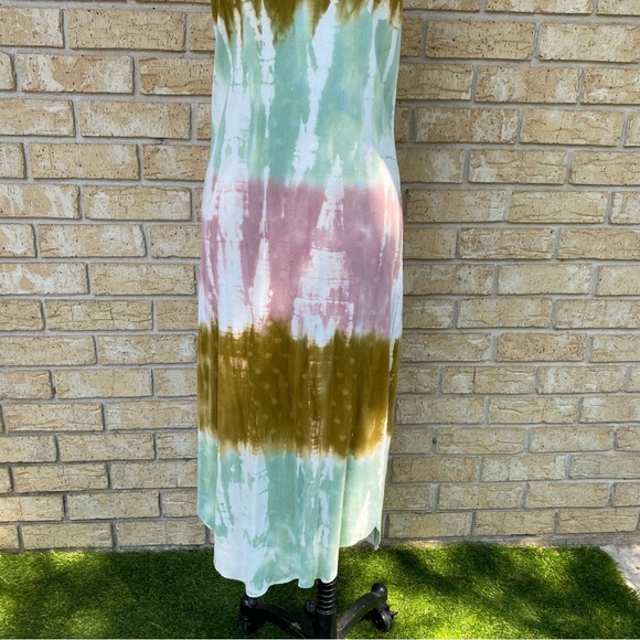 Razor Back Tie Dyed Midi Dress - Picture 5 of 11